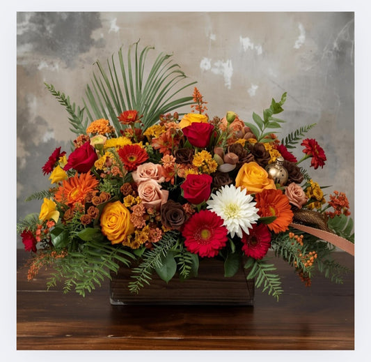 Large Luxe Holiday Table Blooms